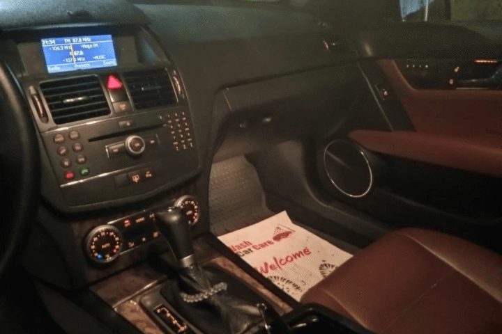 Private Car Transfer (1–3 people) view 3