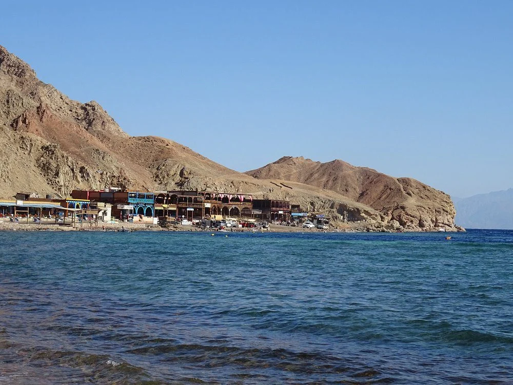البلو هول – أبو جالوم – البلو لاجون — صورة 2