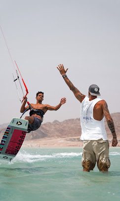 Extended Kitesurfing Course (10 hours) view 3