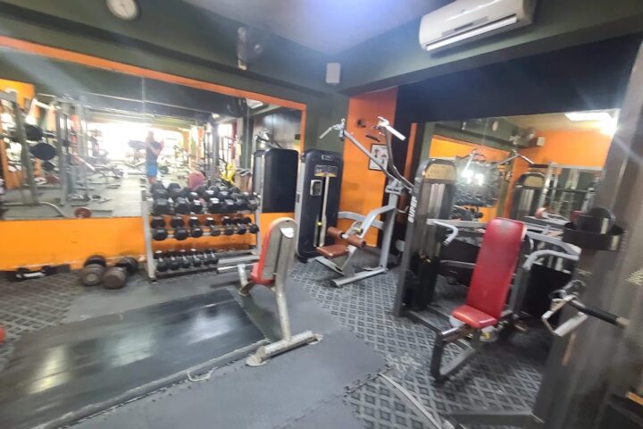 Planet Gym view 3