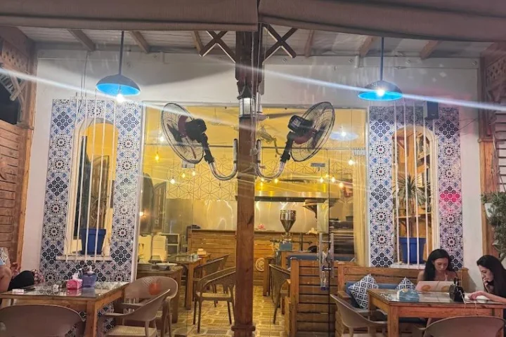 Athanor Cafe-Pizzeria photo 1