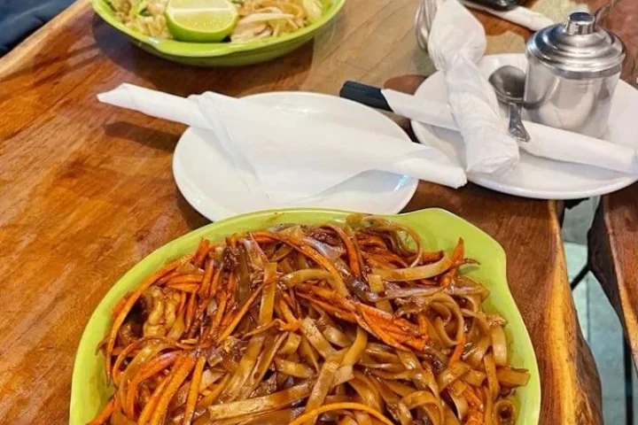Lemongrass photo 3