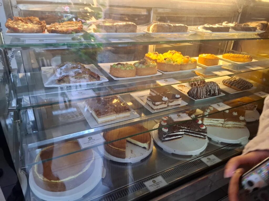 Ralph’s German Bakery (Lighthouse branch) photo 2