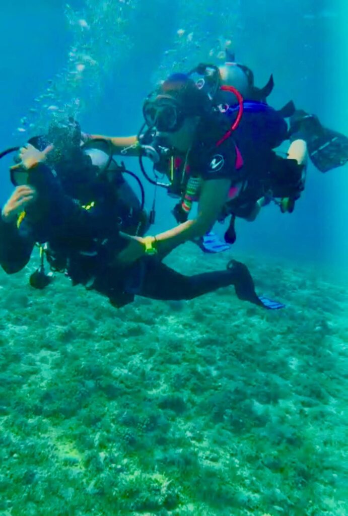 Divemaster photo 4