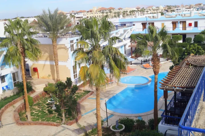 Seven Heaven Hotel Dahab view 1