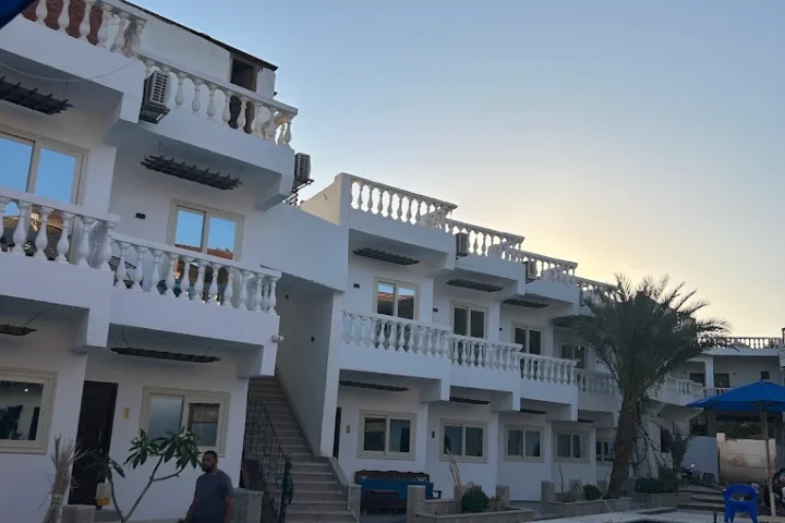Seven Heaven Hotel Dahab view 2
