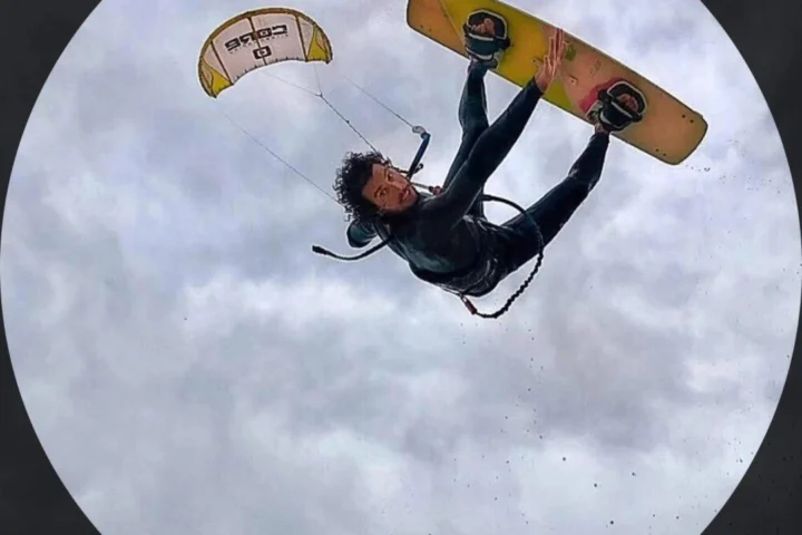 Basic Kitesurfing Course (6 hours) photo 2
