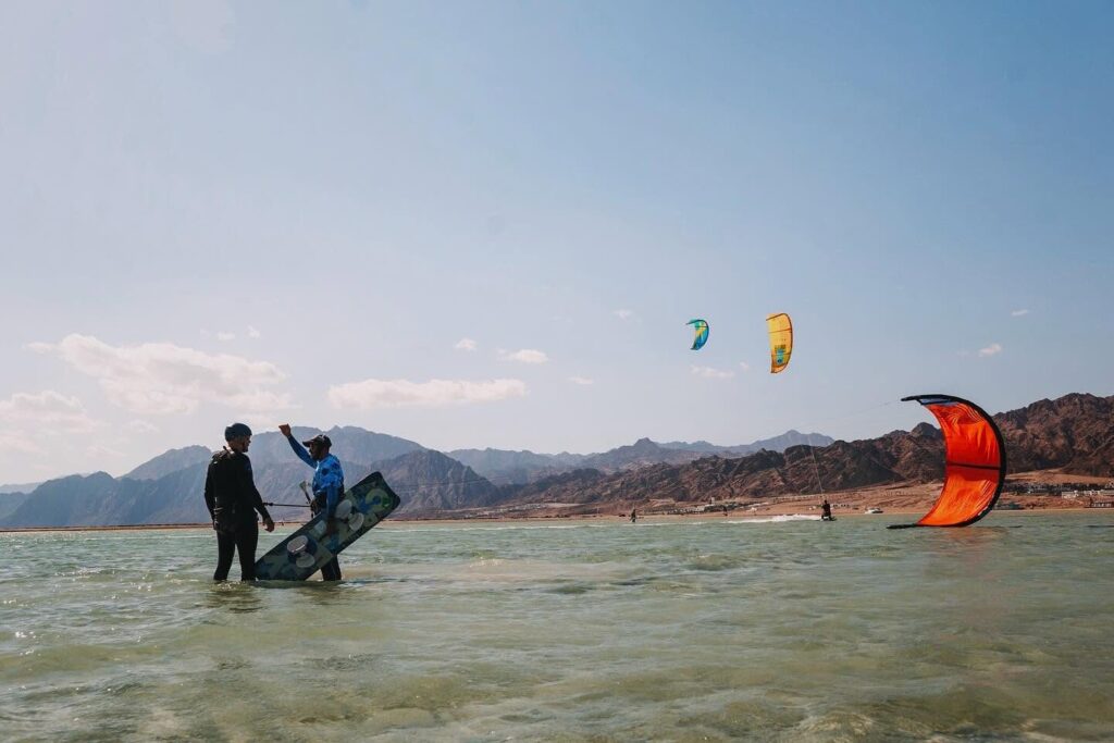Basic Kitesurfing Course (6 hours) photo 5